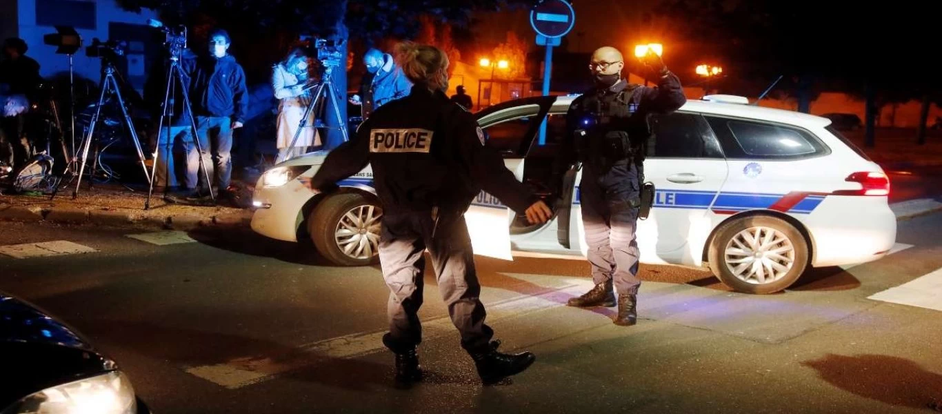 Φρίκη στο Παρίσι: Ο ισλαμιστής είχε ανεβάσει στο Twitter φωτογραφίες του δασκάλου που αποκεφάλισε! (βίντεο)